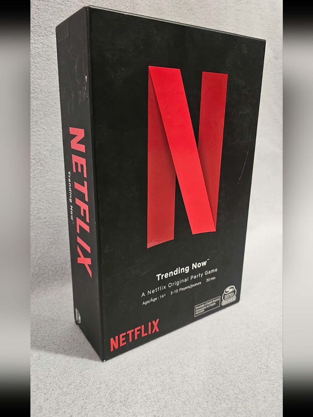 Ultimate Party Game Duo – Netflix & Memes!